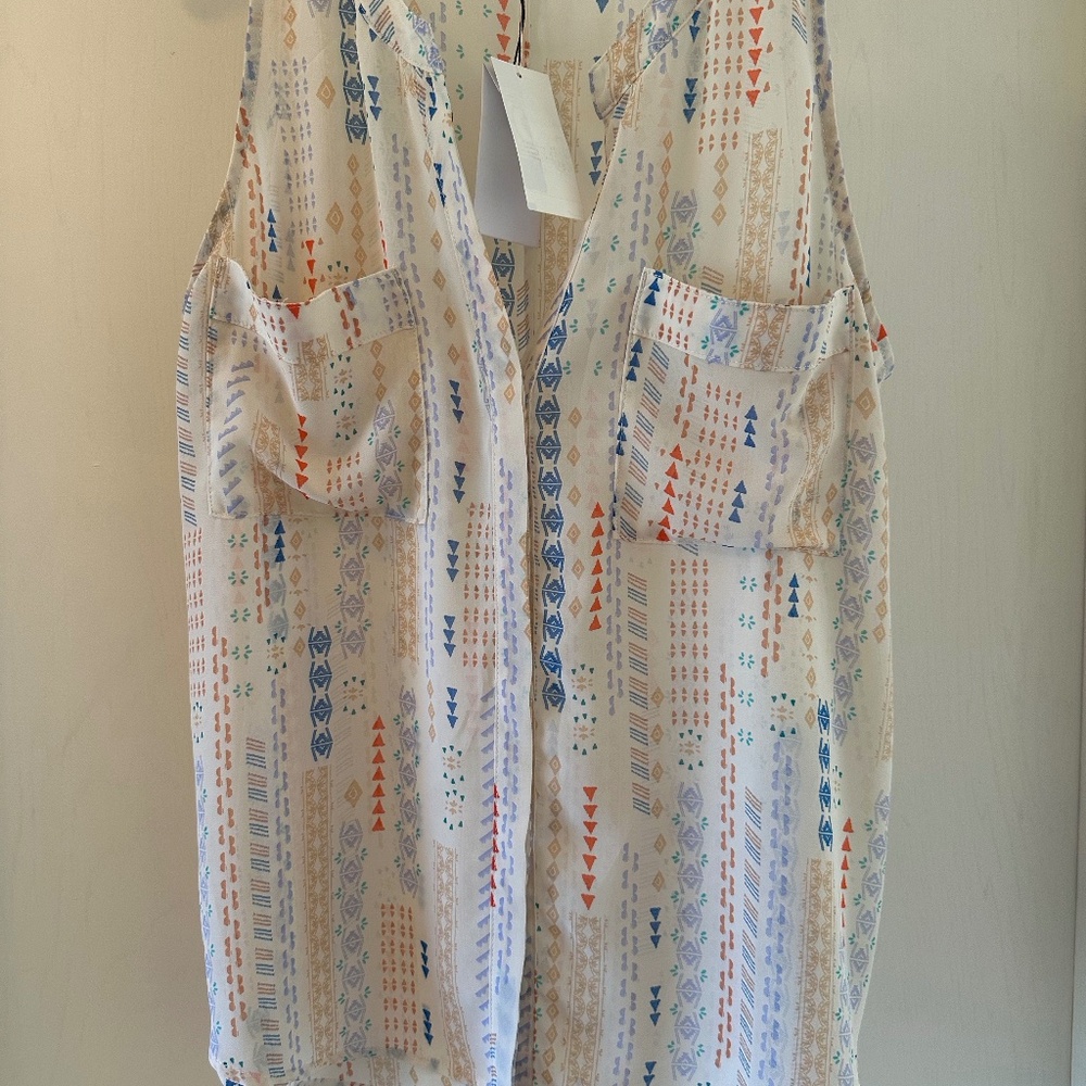 Brand New Sanctuary Top Women’s x-Large